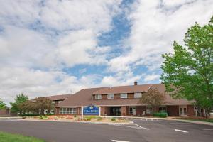 Mill River Resort