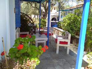 Alexandra Studios Skopelos Greece