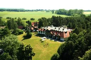 PAN Dom Pracy Twórczej w Wierzbie - Iznota