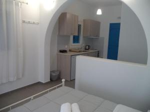 Taxiarchis Studios Irakleia-Island Greece