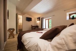 Maisons d'hotes Chambres d'hotes ecolabellisees du Domaine de Ludeye - serenite dans le Medoc : photos des chambres