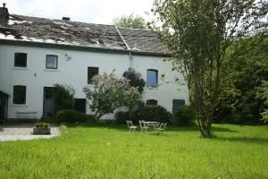 Gîte La Maison du Vieux Pommier - Desnié