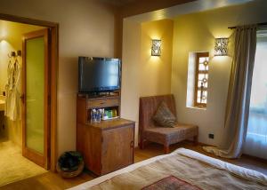 1st Gate Home- Fusion