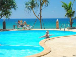 Lanta Nice Beach Resort - SHA Extra Plus