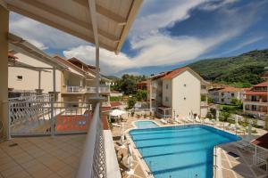 Studio (3 Adults) room in Elena Hotel