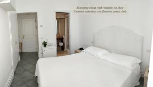 Economy Double or Twin Room room in Hotel Marincanto