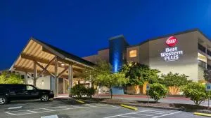Best Western Plus Silverdale Beach Hotel - Silverdale