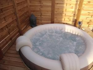 TINY HOUSE & SPA climatisée