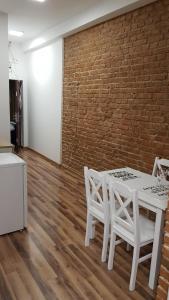 Apartament nr 15 - 2 pokoje z 2 łazienkami Centrum Parking gratis!