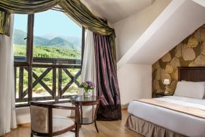 Premier Luxury Mountain Resort