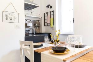 Happy Travelers Apartment by Holiday Solutions