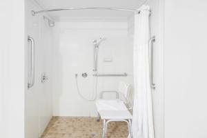 King Room - Mobility Access/Non-Smoking room in Ramada by Wyndham Tulsa