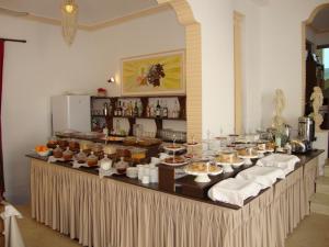 Rachel Hotel Aegina Greece