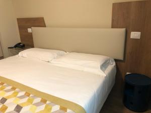 Basic Double Room room in Ark Hotel