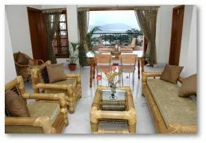 River Breeze Home A Comfort Stay - Samdrup Jongkhar