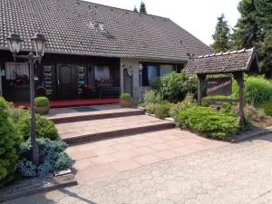 Hotel Garni Eichhornkobel - Lutterloh