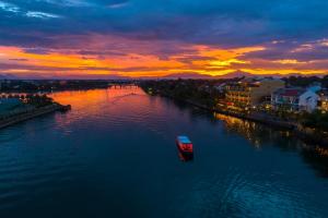 Little Riverside Hoi An . A Luxury Hotel & Spa