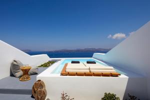 Phos The Boutique Santorini Greece