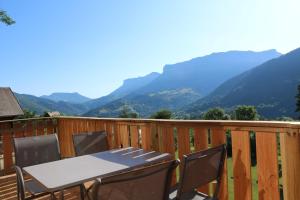 Chalets Le Frenola : photos des chambres