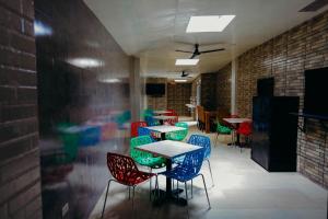 HalfWay House Hostel Mactan Cebu Airport
