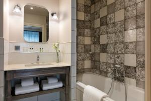 Hotels Royal Madeleine Hotel & Spa : photos des chambres