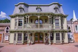Adventure Suites