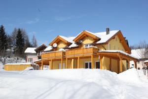 Dreiländerblick, 150 meter van piste met tafeltennis - 4hvězdičkové hotely ve městě Arnoldstein