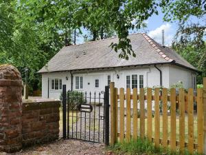 4 star cottage Maynes Lodge Symington Great Britain