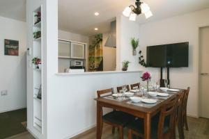 那覇空港まで10分#新築戸建#国際通りDFS近く#駐車場2台無料#Free Wifi#最大12名