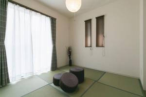 那覇空港まで10分#新築戸建#国際通りDFS近く#駐車場2台無料#Free Wifi#最大12名