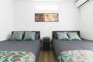 那覇空港まで10分#新築戸建#国際通りDFS近く#駐車場2台無料#Free Wifi#最大12名