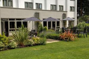 Best Western Plus Pinewood Hotel, Manchester Airport South Handforth