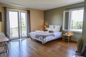 Maisons de vacances La Grande Oasis et l'Oasis - Gites et Spa : photos des chambres