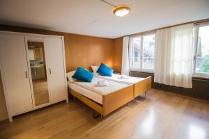 Double Room with Private Bathroom room in Hotel Hornerpub
