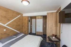 Tilia - 利杰卡科诺杰维卡