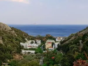 Iasonas Rooms - Agios Kirykos