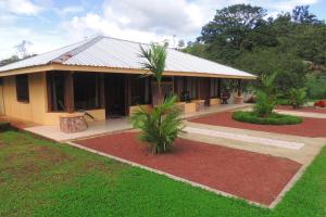 Loma Verde Lodge, Bijagua