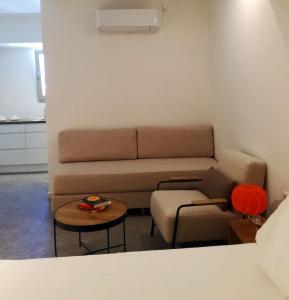 Studio Apartment with Sea View