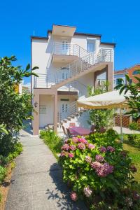 Luxury Two-Bedroom Apartment - with 3 Bathrooms room in Apartments Budva Center 2