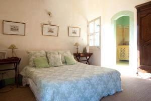 B&B / Chambres d'hotes Maison d'Hotes Mas de Barbut : Chambre Double Supérieure