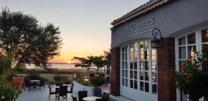 Hotels Hotel et Spa Les Cleunes Oleron : photos des chambres