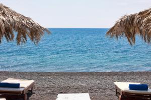 Alesahne Beach Hotel Santorini Greece