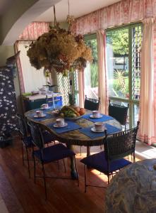 Villa Isidoro ampio parco ,piscina privata, arte e giochi , fitness