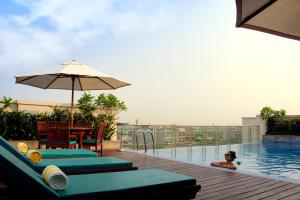 Lemon Tree Premier City Center