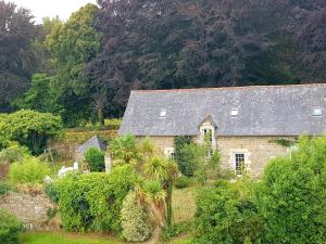 Maisons de vacances Les Gites de Roz-Maria : Maison 4 Chambres Pères Carmes