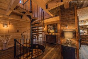 Chalet TAO par Les Chalets Spa Canada - 4hvězdičkové hotely ve městě La Malbaie