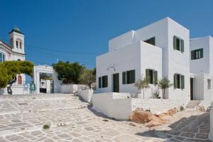 The Olive House Naoussa Paros Greece