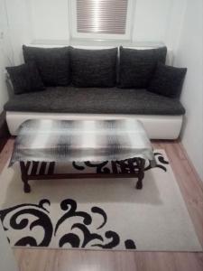 Apartment NIKOLA ORANGE