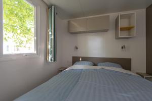 Campings Camping RCN La Bastide en Ardeche : Mobile Home Confort 3 Chambres