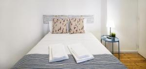 Alfama Historical Apartment 3 BR Duplex